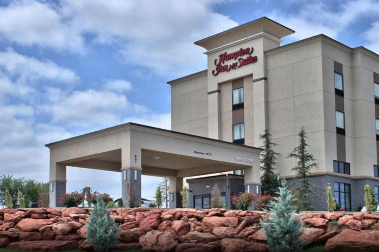 Hampton Inn & Suites Guthrie, Ok Exterior photo