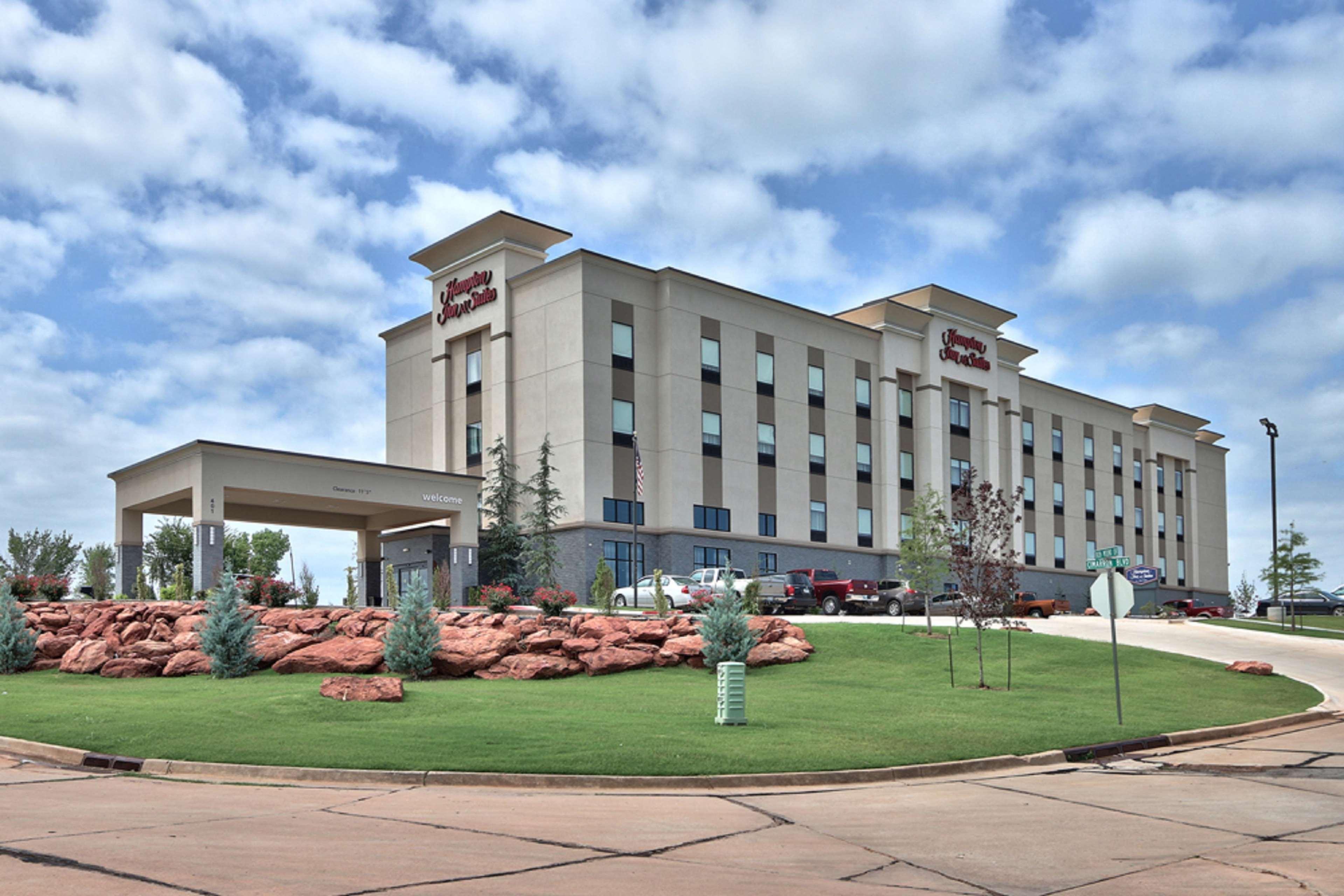 Hampton Inn & Suites Guthrie, Ok Exterior photo